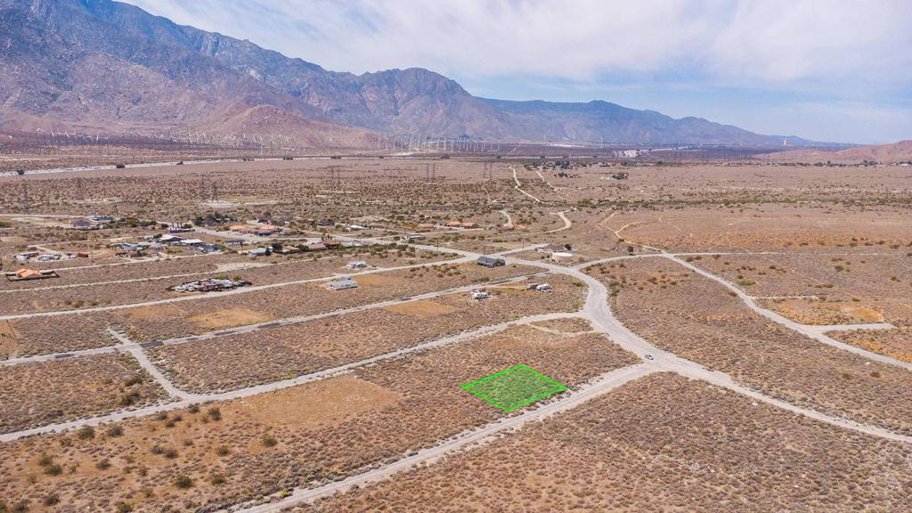 Whitewater, CA 92282,0 0 Mint DR