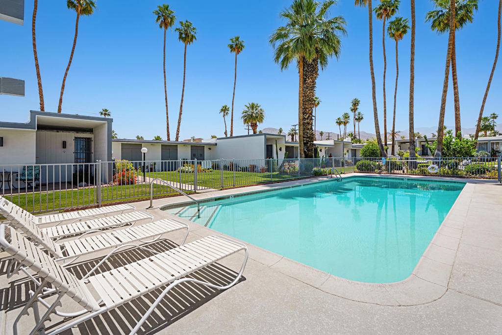 Palm Desert, CA 92260,45301 Deep Canyon RD #21
