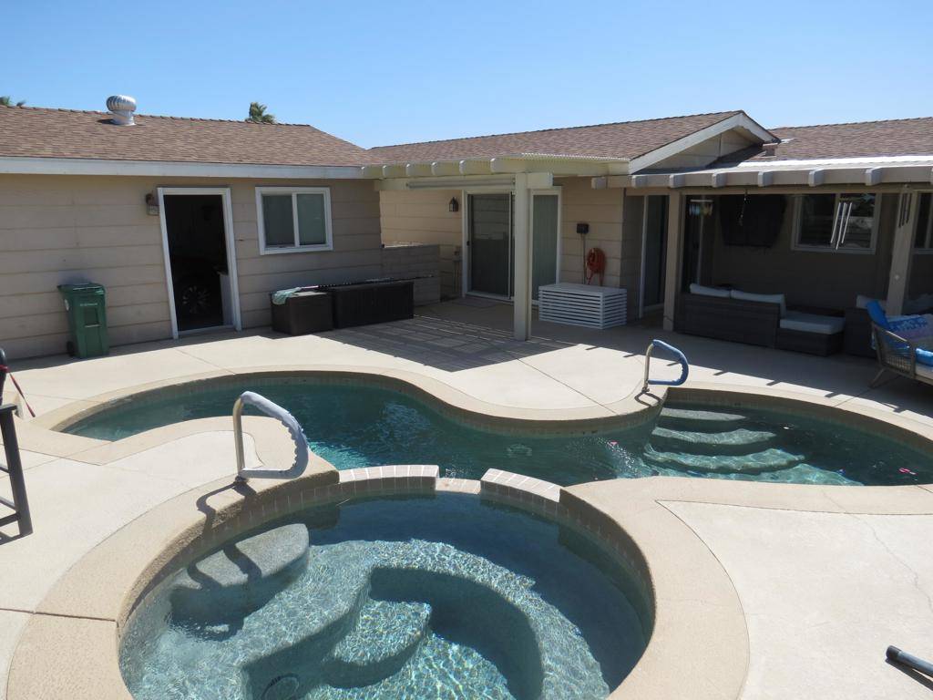 Palm Desert, CA 92260,73854 Seven Springs DR