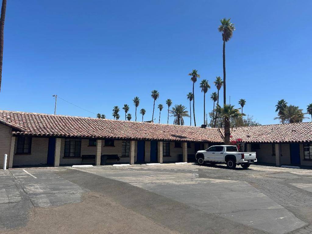 Calexico, CA 92231,344 4th ST