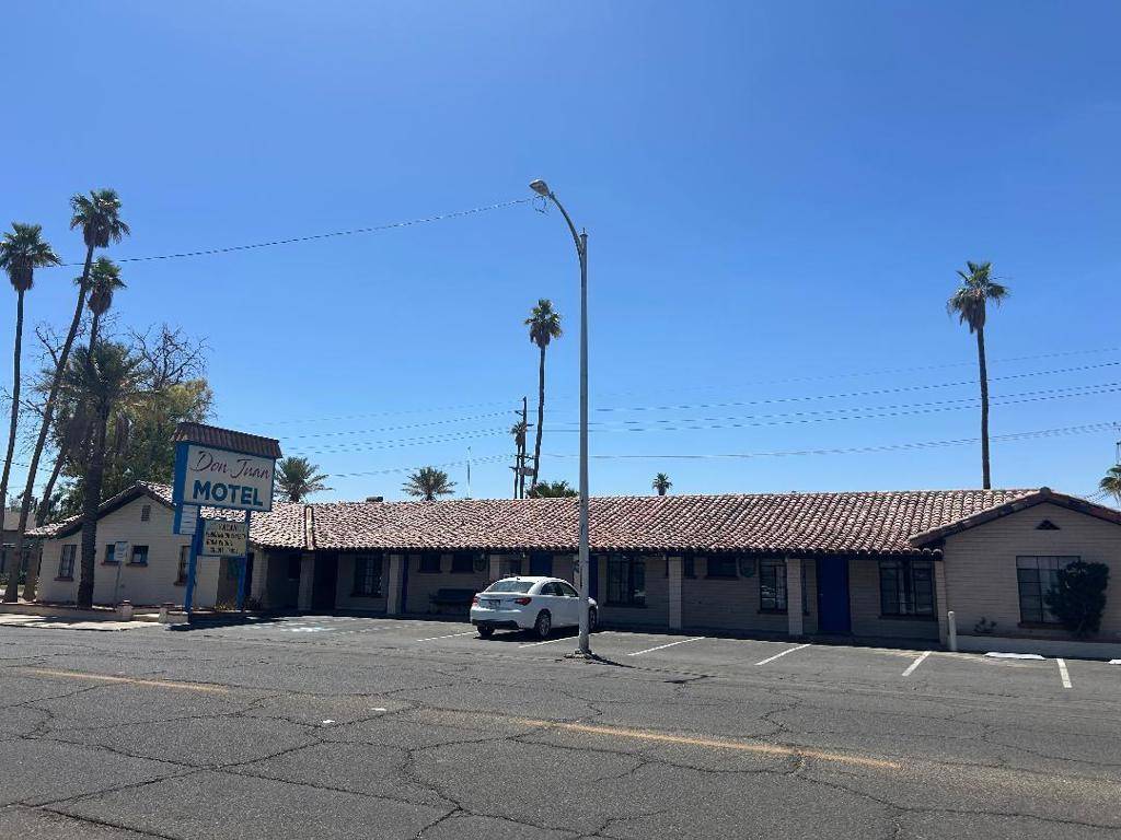 Calexico, CA 92231,344 4th ST