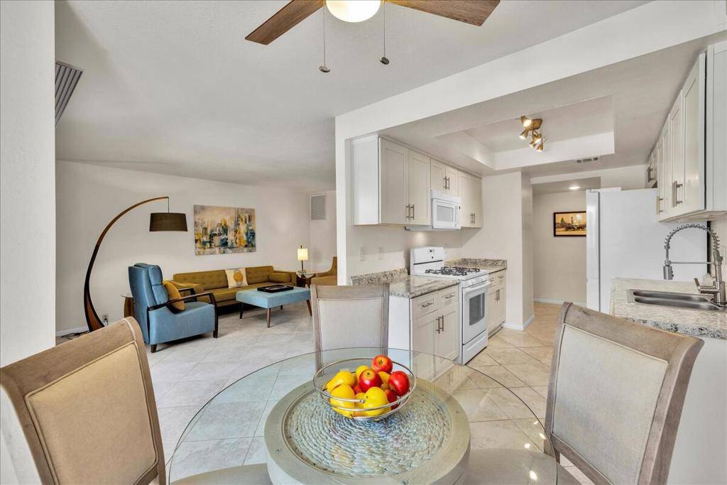 Palm Springs, CA 92262,400 N Sunrise WAY #138