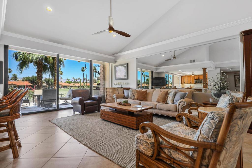 Palm Desert, CA 92260,352 Villena WAY