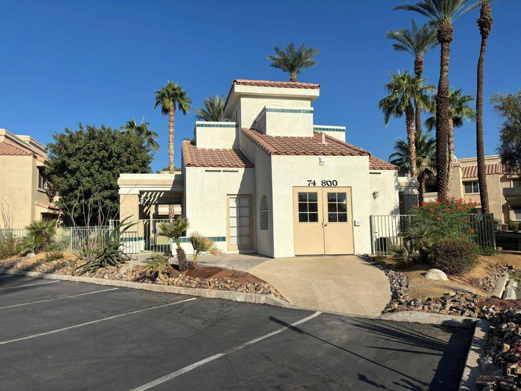 Palm Desert, CA 92260,74800 Sheryl AVE #15-4