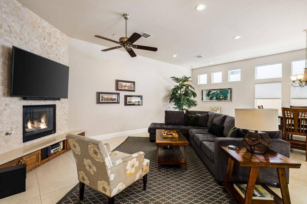 La Quinta, CA 92253,53630 Avenida Carranza