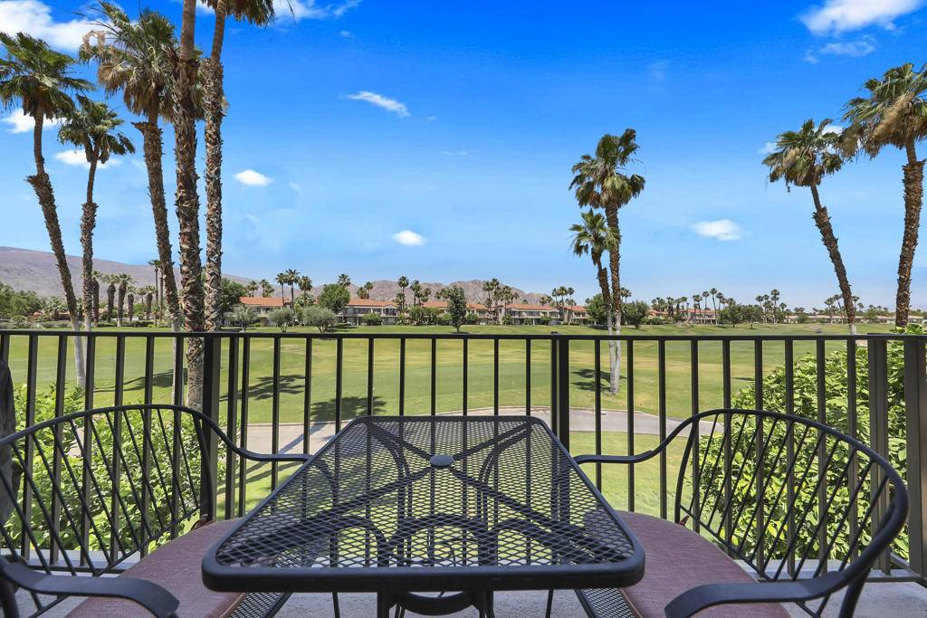 La Quinta, CA 92253,55525 Winged Foot