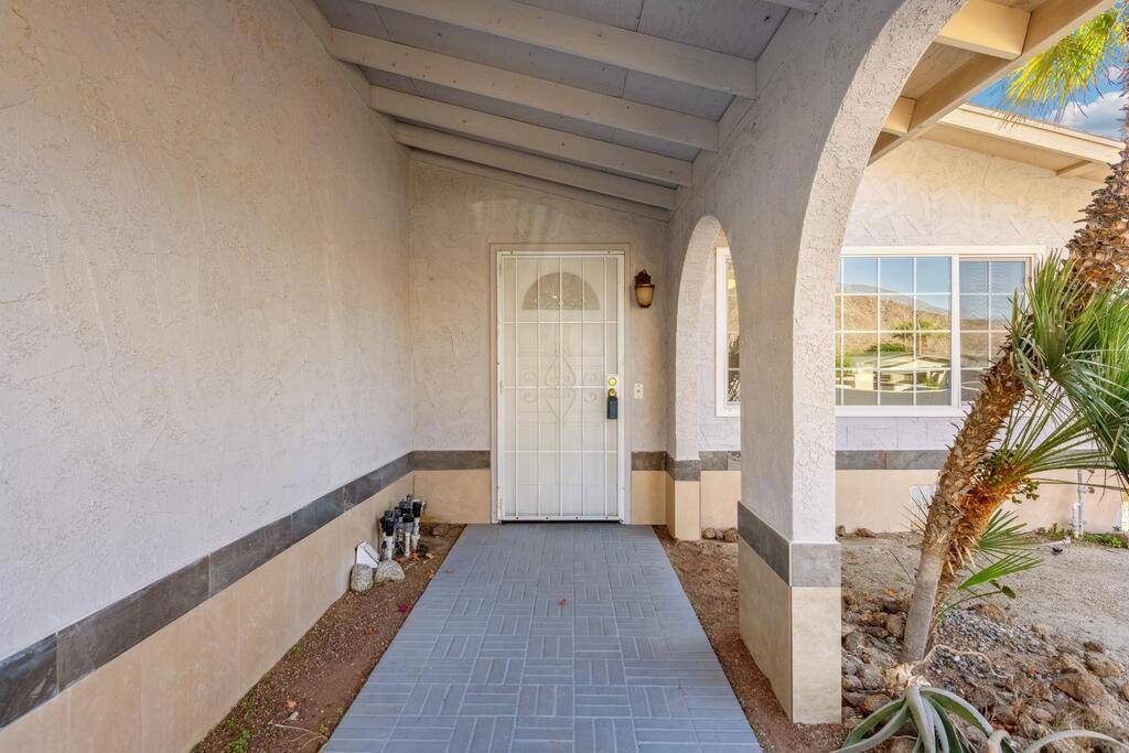 La Quinta, CA 92253,54393 Avenida Velasco