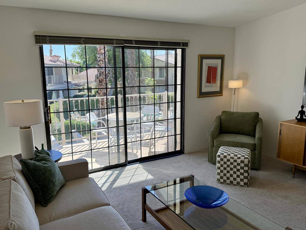 Palm Springs, CA 92264,2001 E Camino Parocela #C16