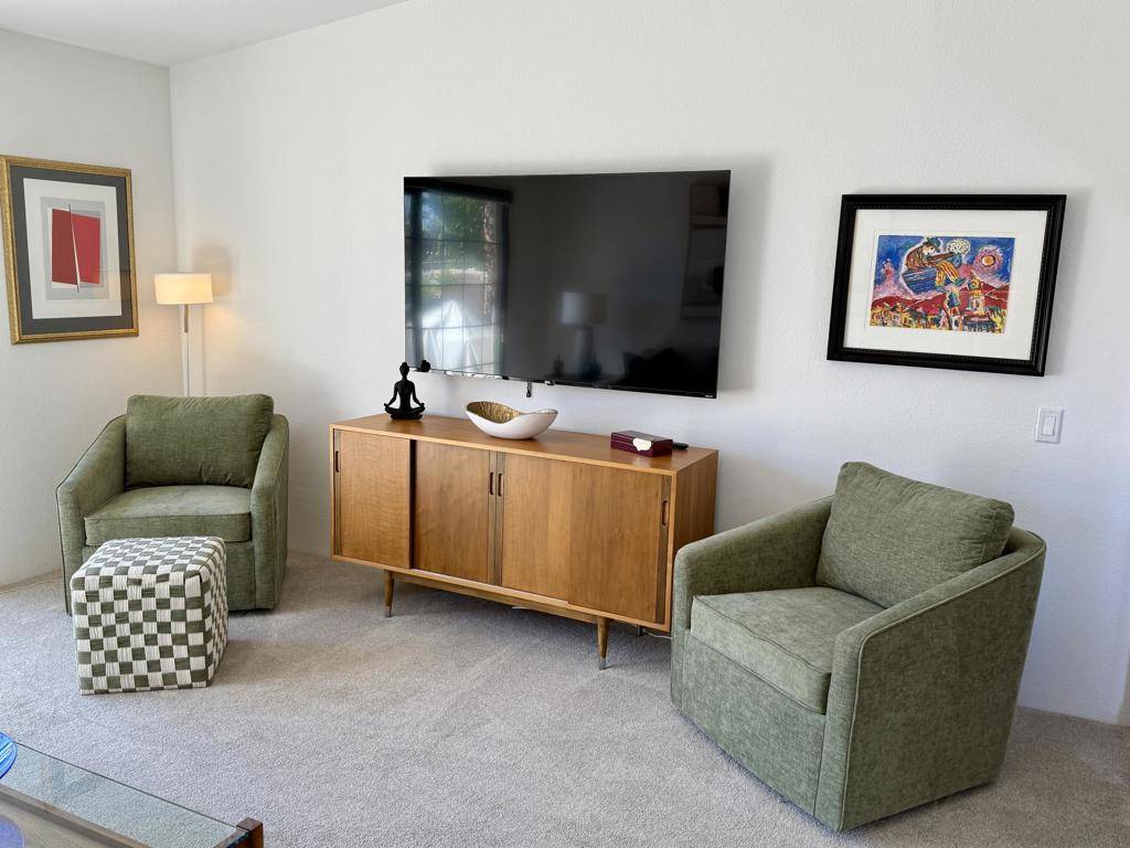 Palm Springs, CA 92264,2001 E Camino Parocela #C16