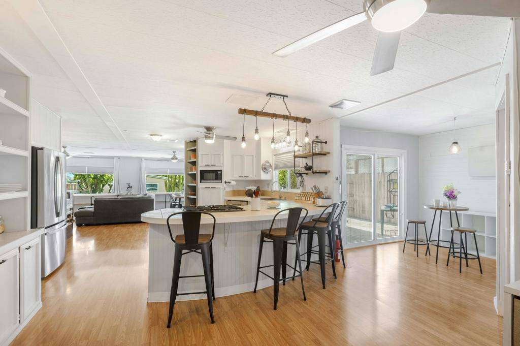 Palm Desert, CA 92260,9 Prickley Pear Lane