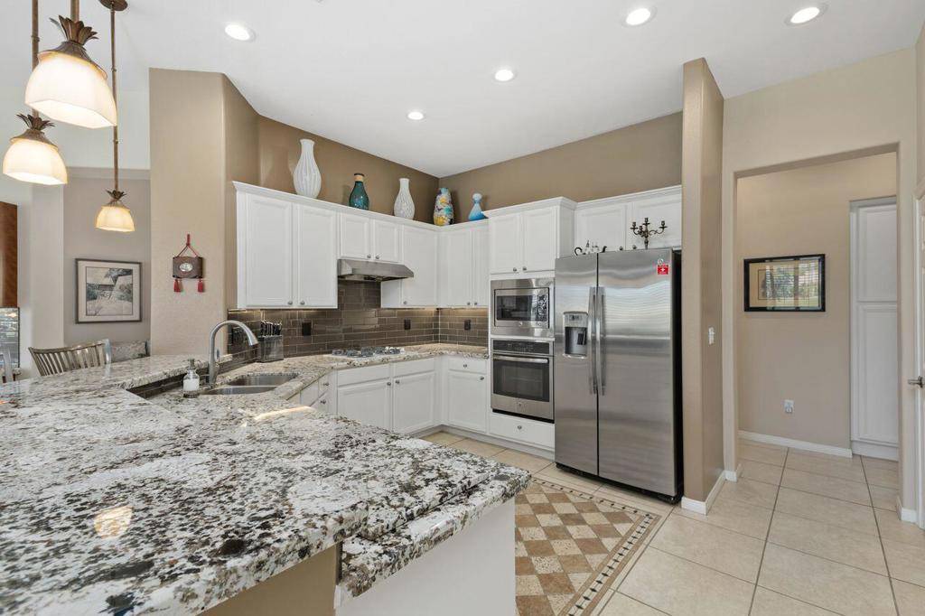 Palm Desert, CA 92211,38865 Ryans WAY