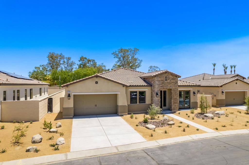 La Quinta, CA 92253,57535 Cherrywood PL
