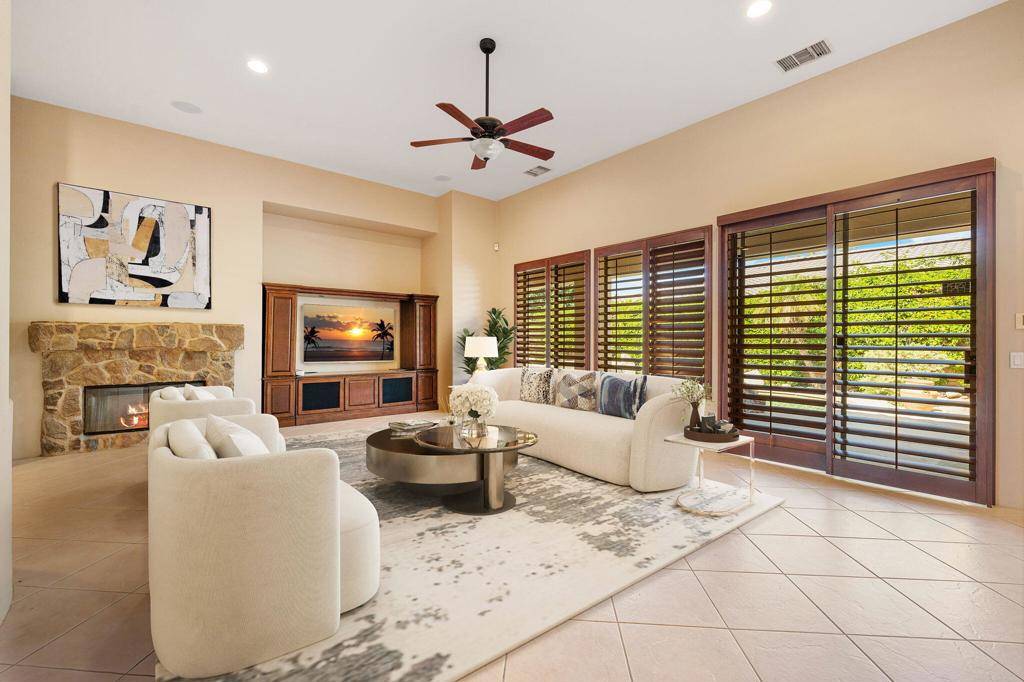 La Quinta, CA 92253,49595 Marne CT