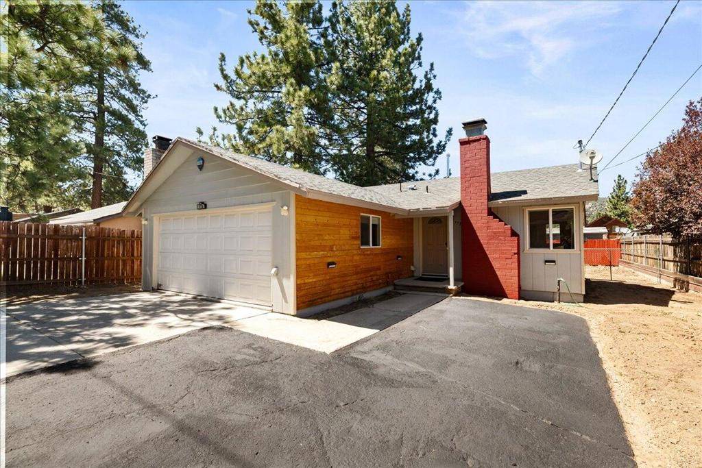 Big Bear, CA 92314,773 W Aeroplane BLVD