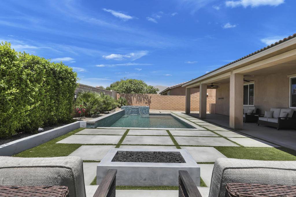 Indio, CA 92203,41399 Manchester ST