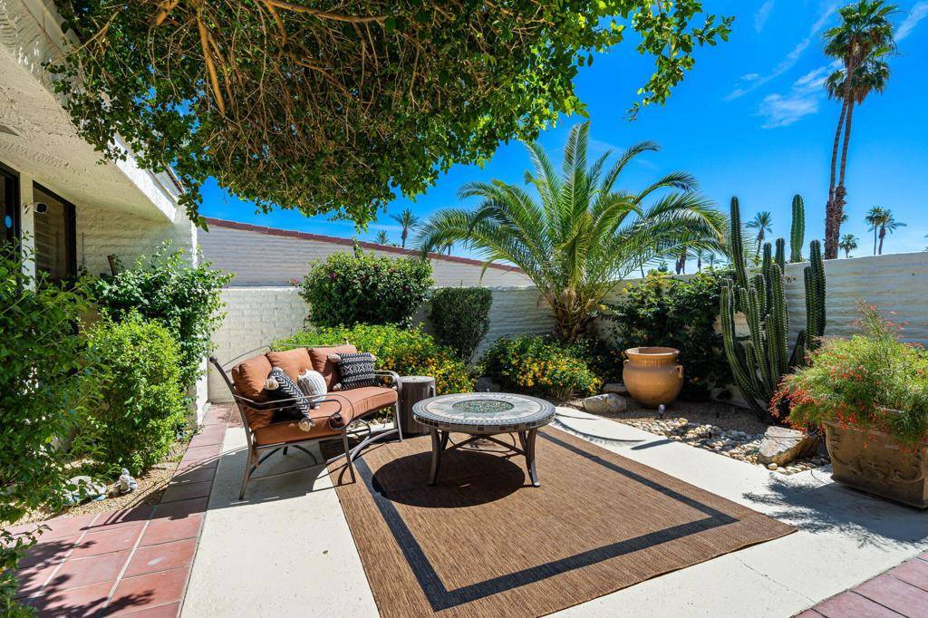 Indian Wells, CA 92210,44825 Guadalupe DR