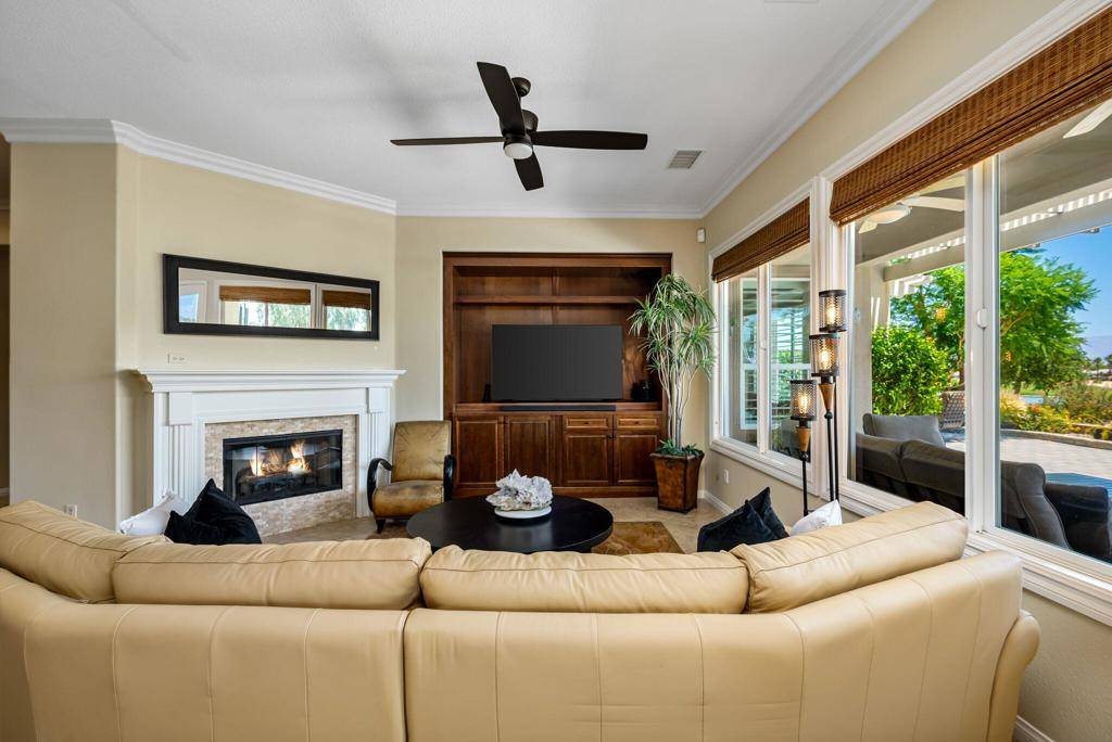 61414 Topaz DR La Quinta, CA 92253
