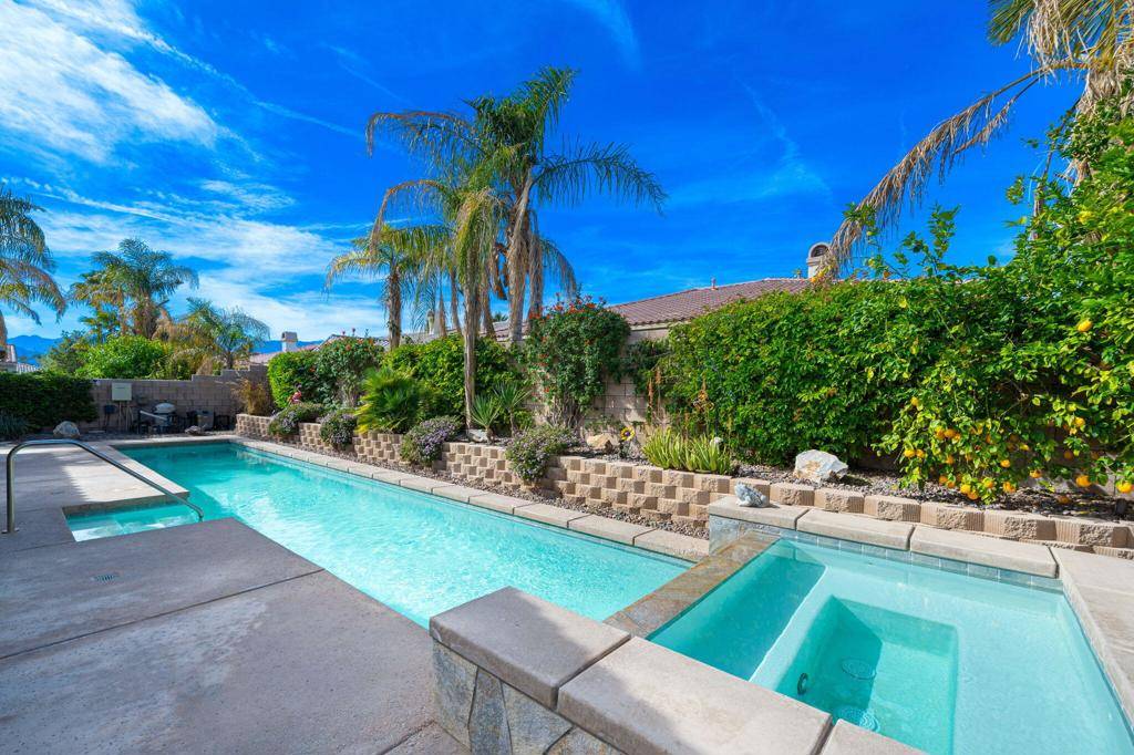 La Quinta, CA 92253,44735 Via Catalina