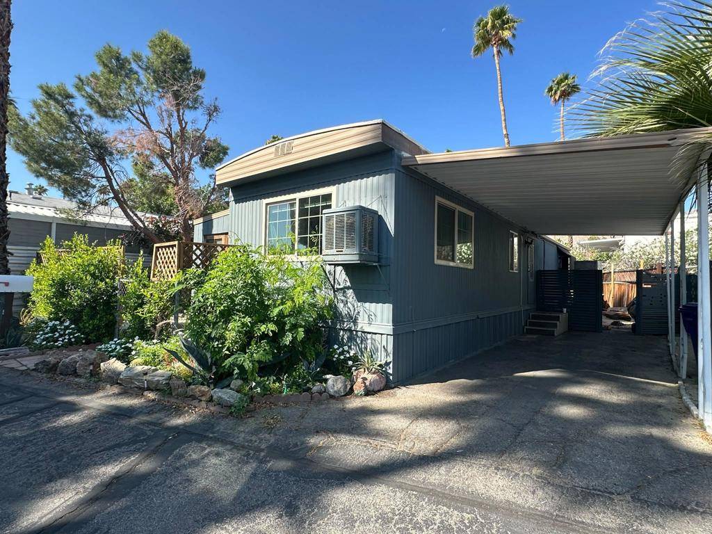 Palm Desert, CA 92260,15 Lazy B DR