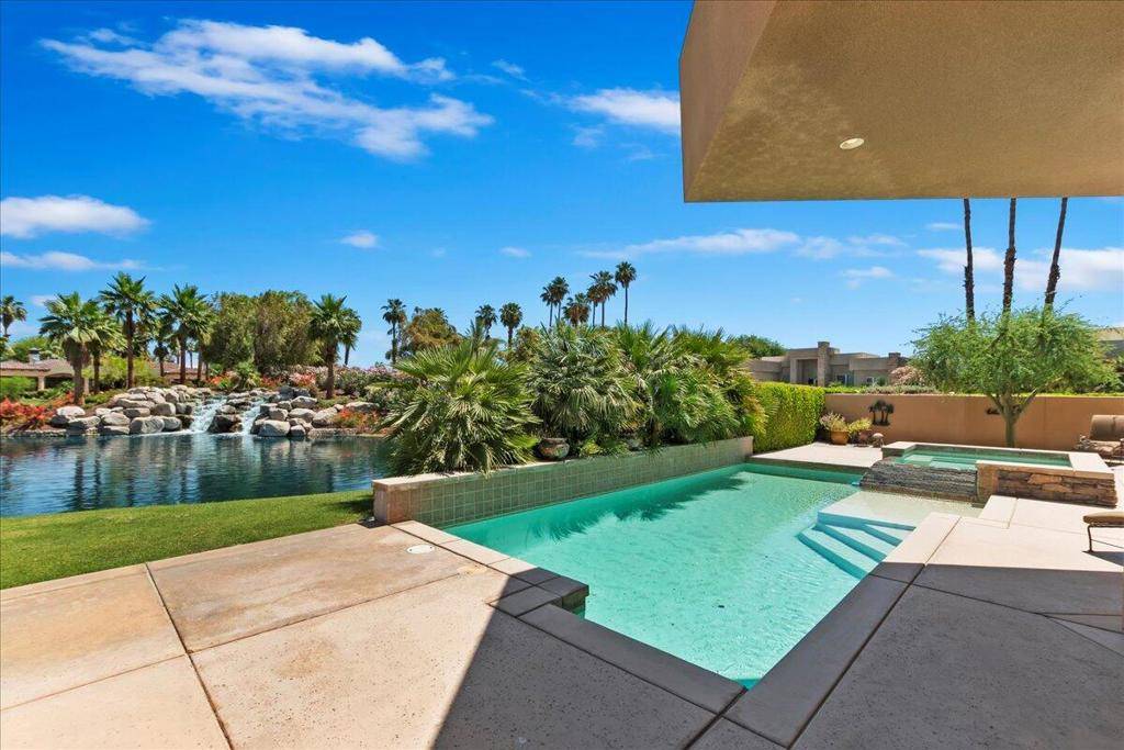 La Quinta, CA 92253,55830 Cherry Hills DR