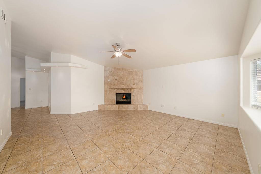 La Quinta, CA 92253,53215 Avenida Alvarado