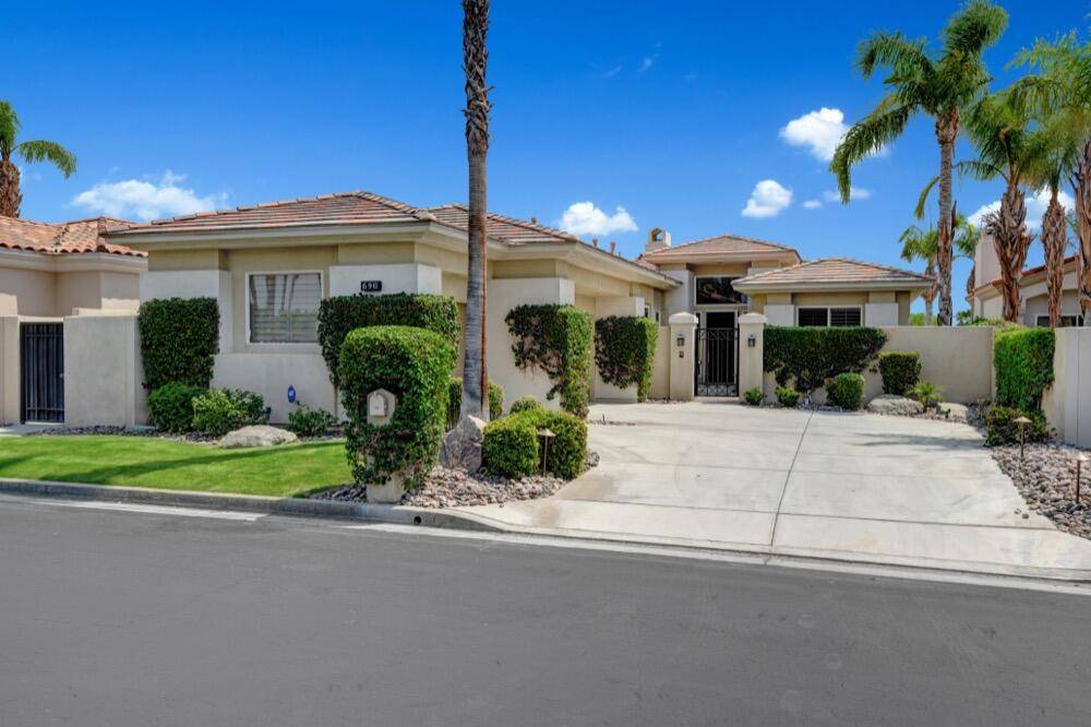 Palm Desert, CA 92211,690 Snow Creek