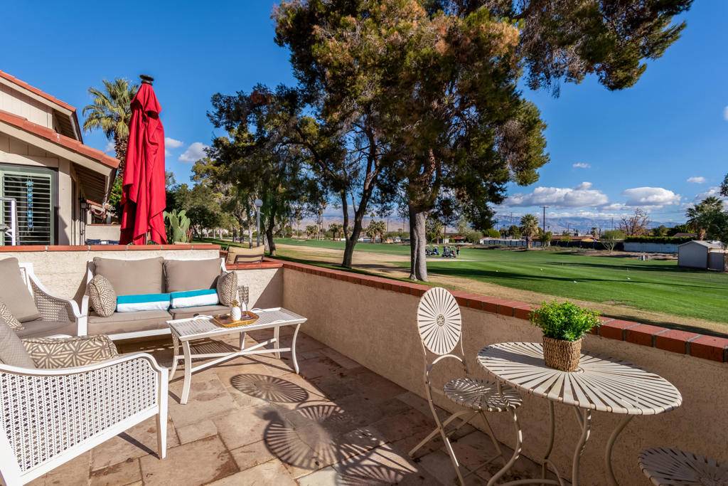 Palm Springs, CA 92264,6175 Montecito DR #8