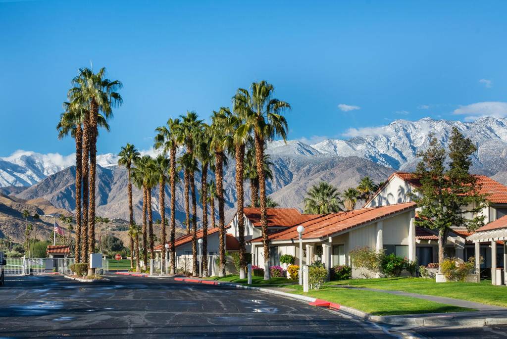 Palm Springs, CA 92264,6175 Montecito DR #8
