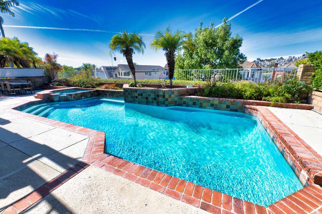 Mission Viejo, CA 92692,22541 Puntal Lana