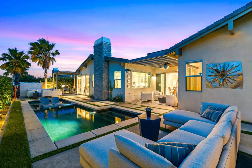 Palm Springs, CA 92262,4450 Moneo CT