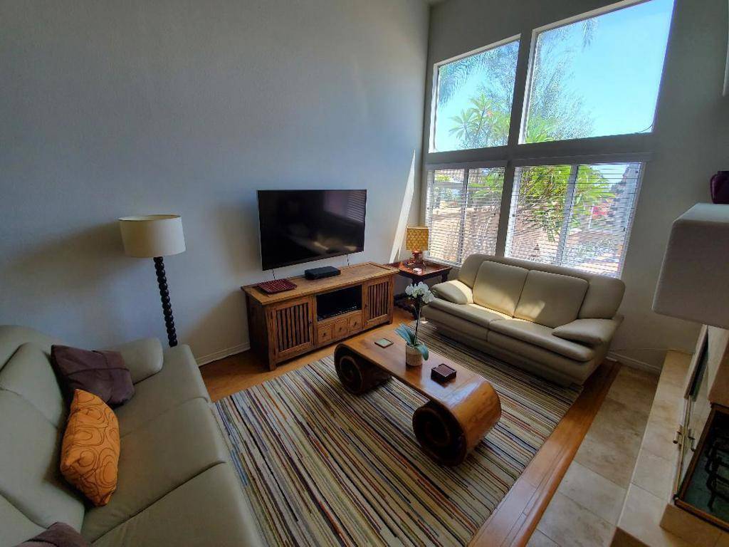 Aliso Viejo, CA 92656,31 Via Athena