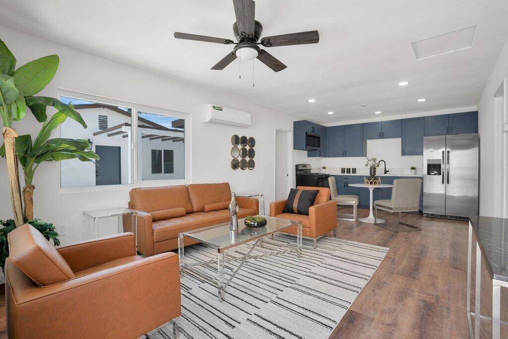 La Quinta, CA 92253,51480 Avenida Obregon #B