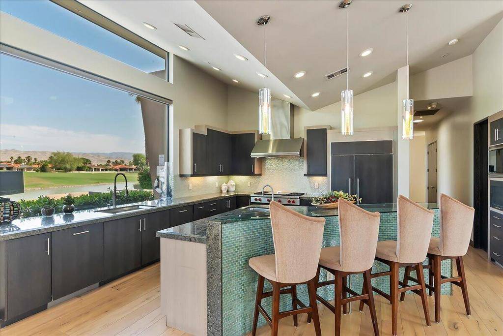 Rancho Mirage, CA 92270,72 Royal Saint Georges WAY