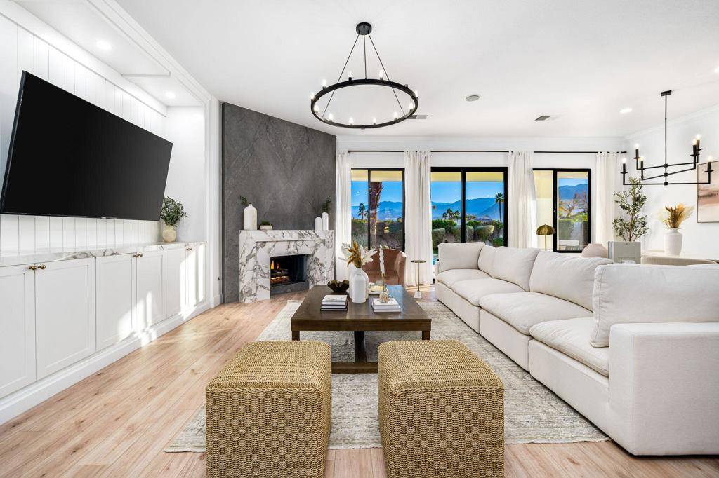 Rancho Mirage, CA 92270,33 Calle La Reina