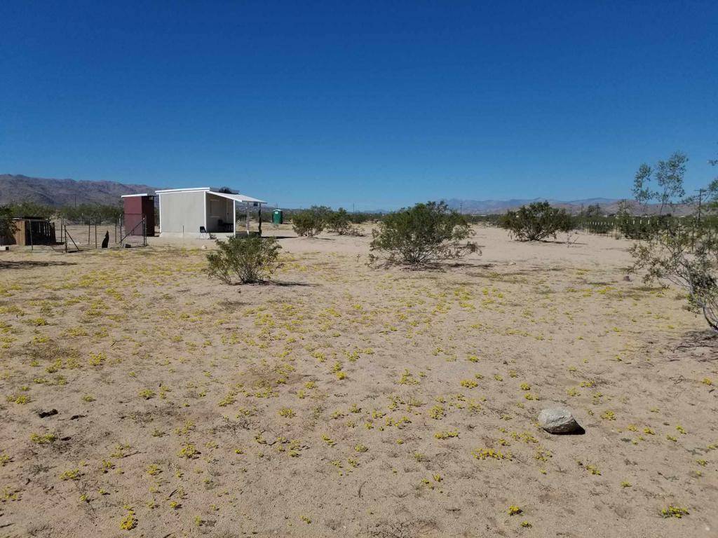 Joshua Tree, CA 92252,5425 California AVE