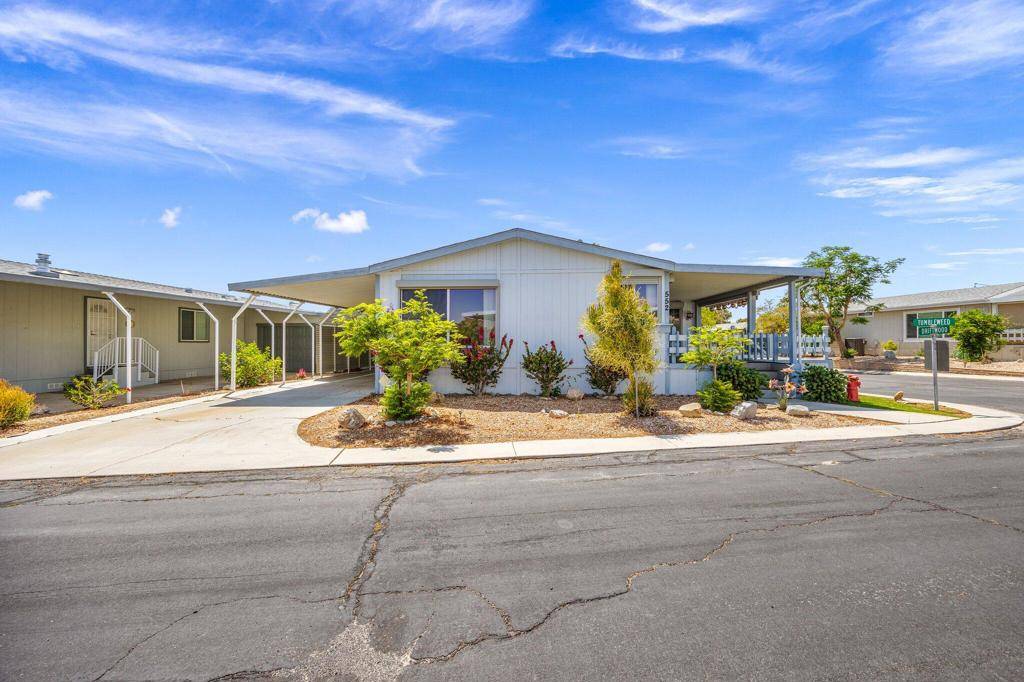 Desert Hot Springs, CA 92241,74711 Dillon RD #552