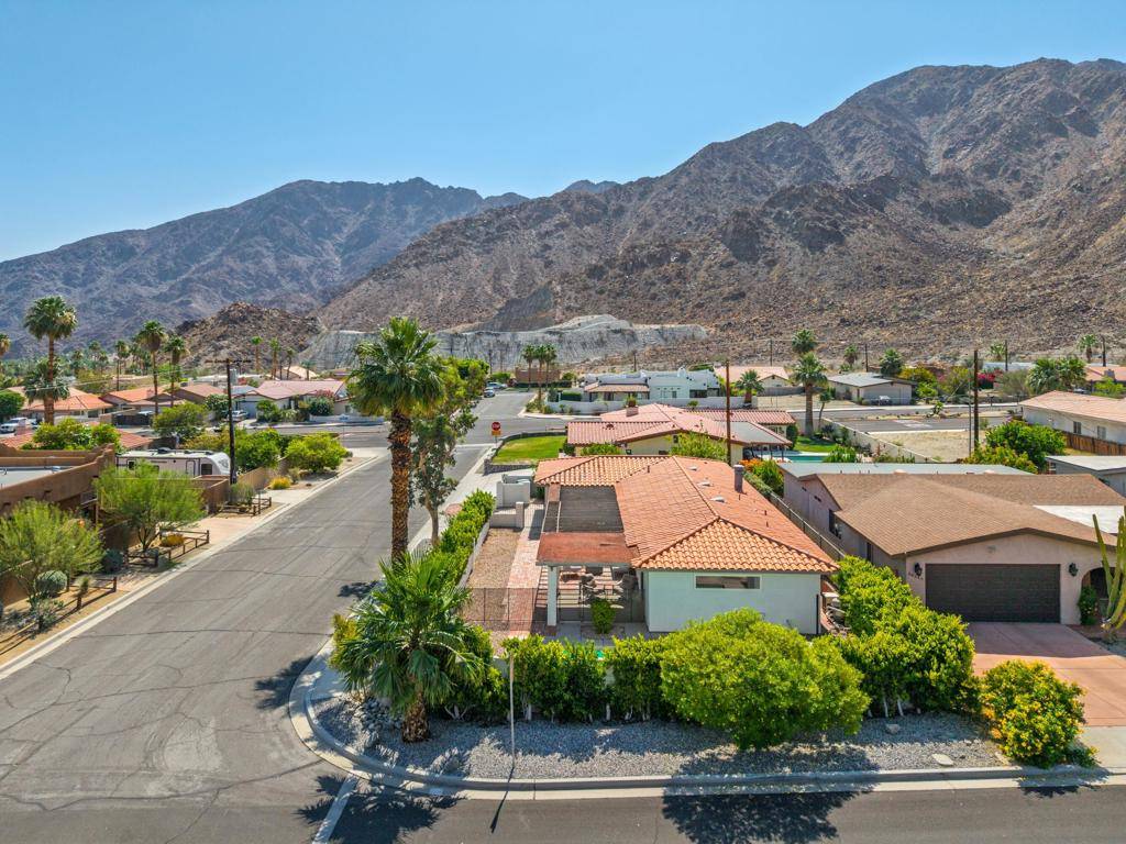 La Quinta, CA 92253,77705 Calle Temecula