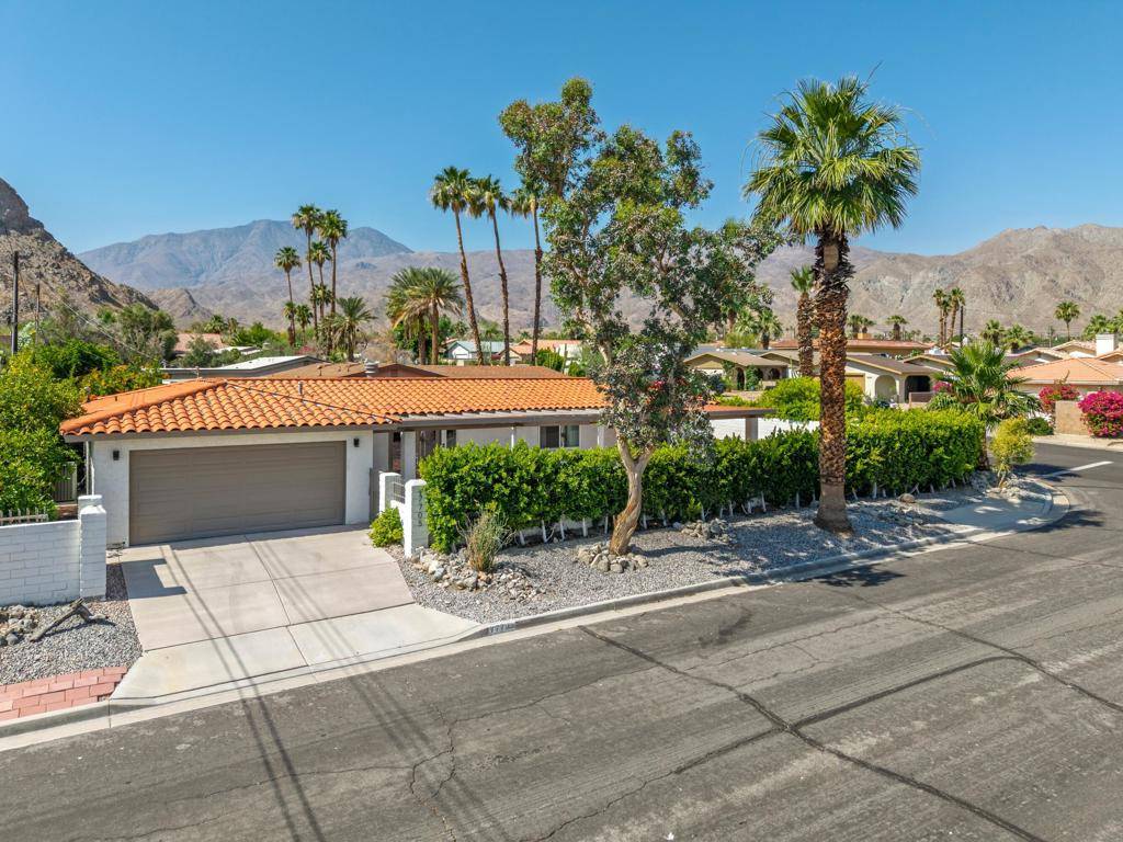 La Quinta, CA 92253,77705 Calle Temecula