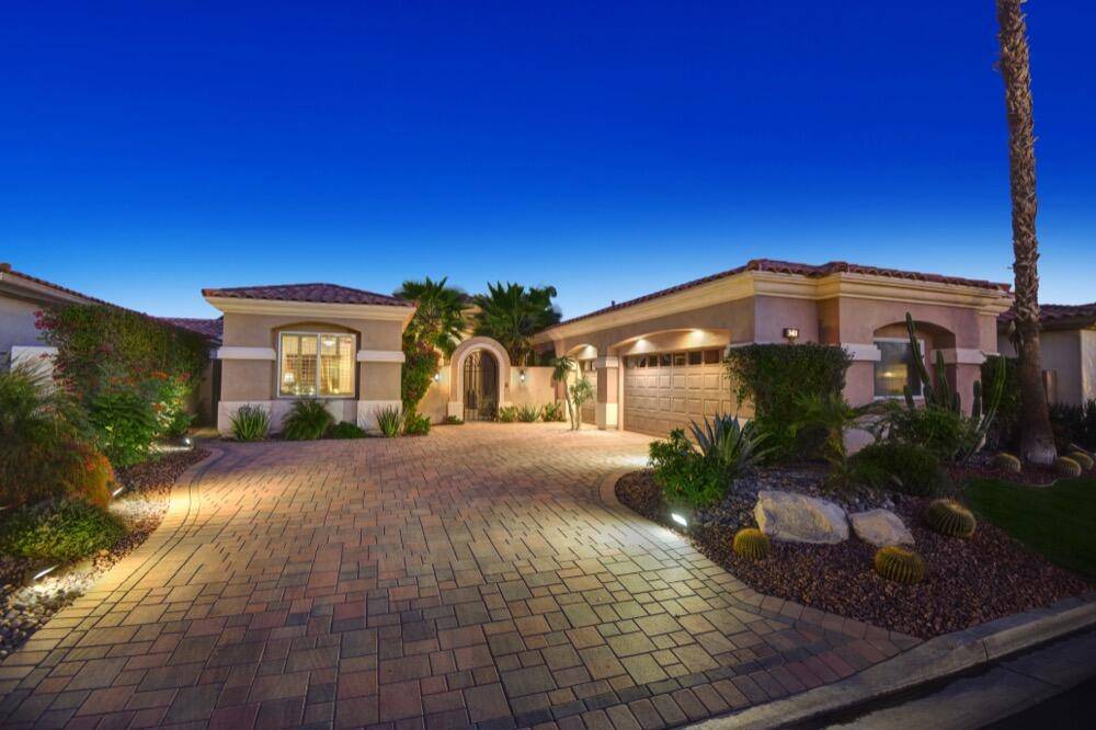 Palm Desert, CA 92211,348 Tomahawk DR