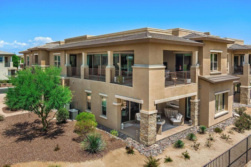 Palm Desert, CA 92260,1004 Retreat CIR