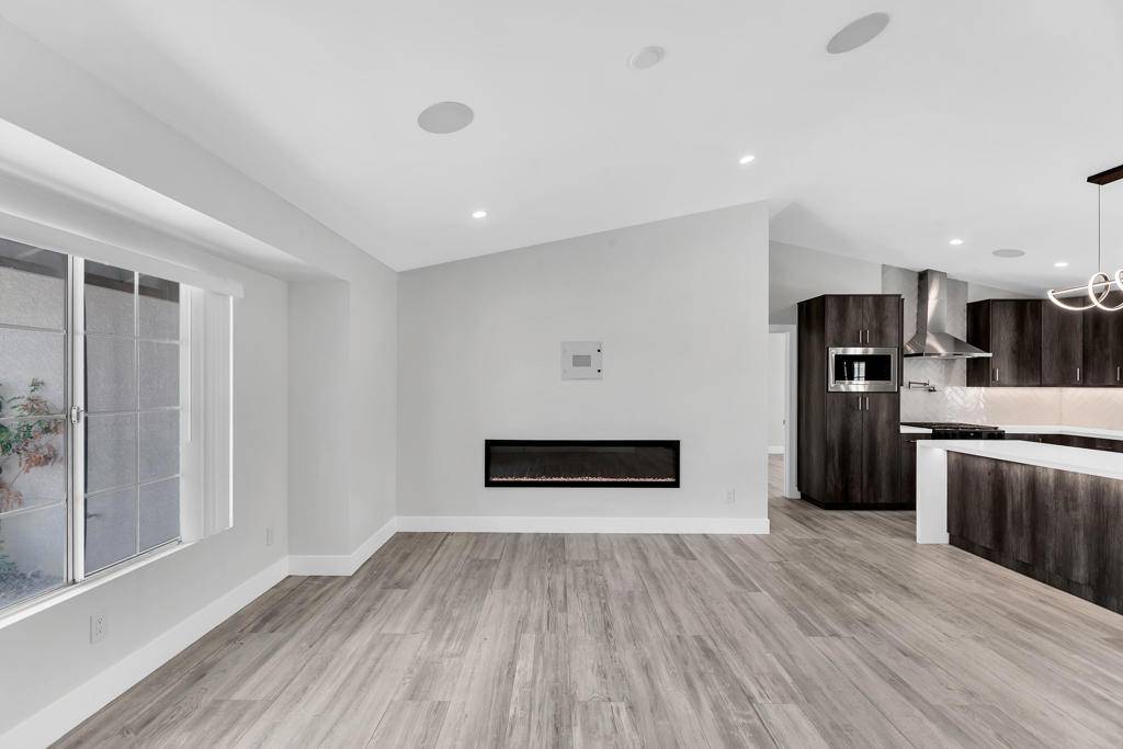 Cathedral City, CA 92234,69835 Bluegrass WAY