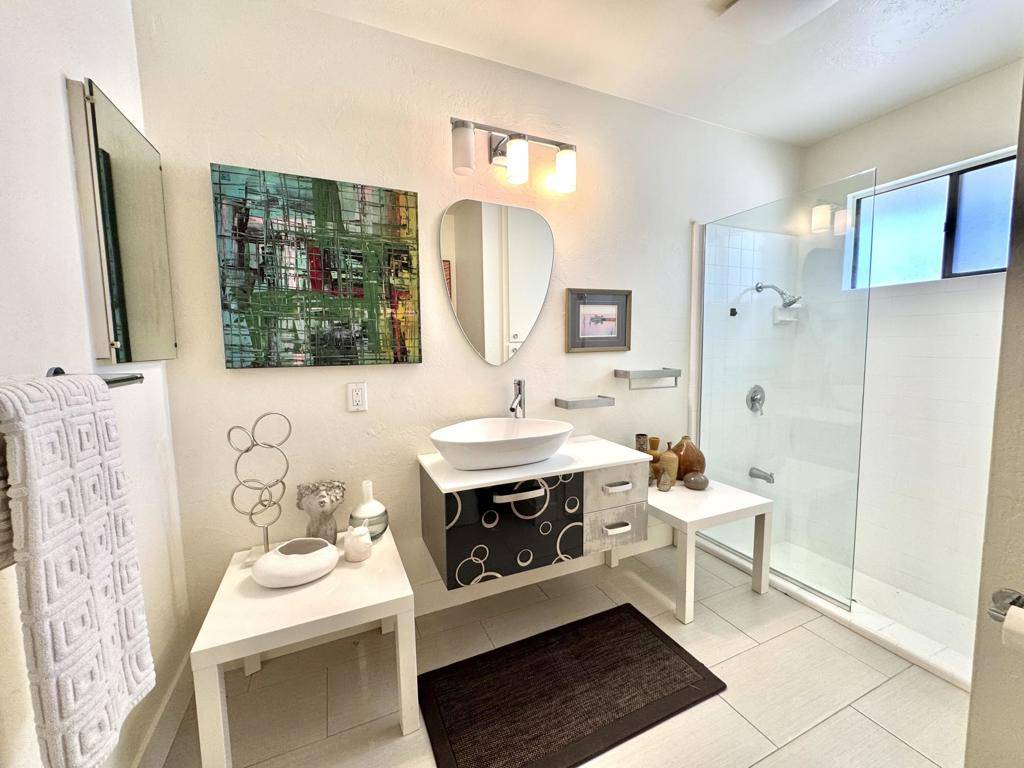 Palm Springs, CA 92264,1900 S Camino Real #D