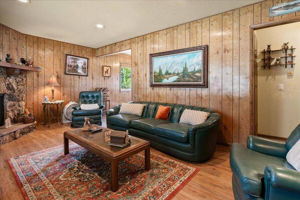 Big Bear, CA 92314,1101 W Country Club BLVD