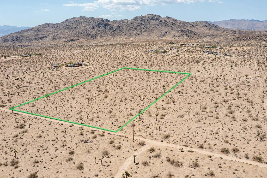 Joshua Tree, CA 92252,125 Drexel RD