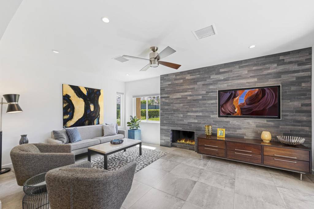 Palm Springs, CA 92264,2351 S Birdie WAY #B