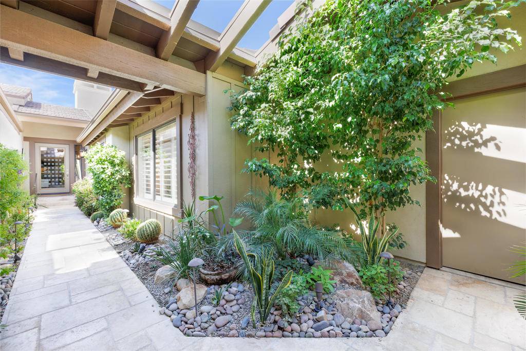 Palm Desert, CA 92211,357 Bouquet Canyon DR