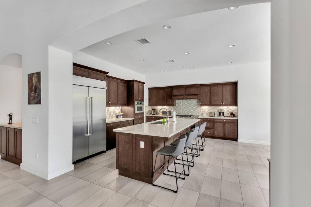 La Quinta, CA 92253,81805 Four Seasons PL