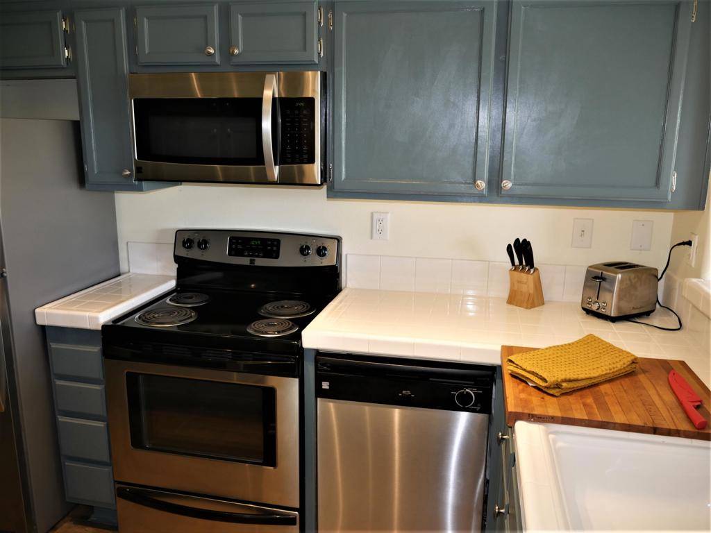 La Quinta, CA 92253,78347 Scarlet CT