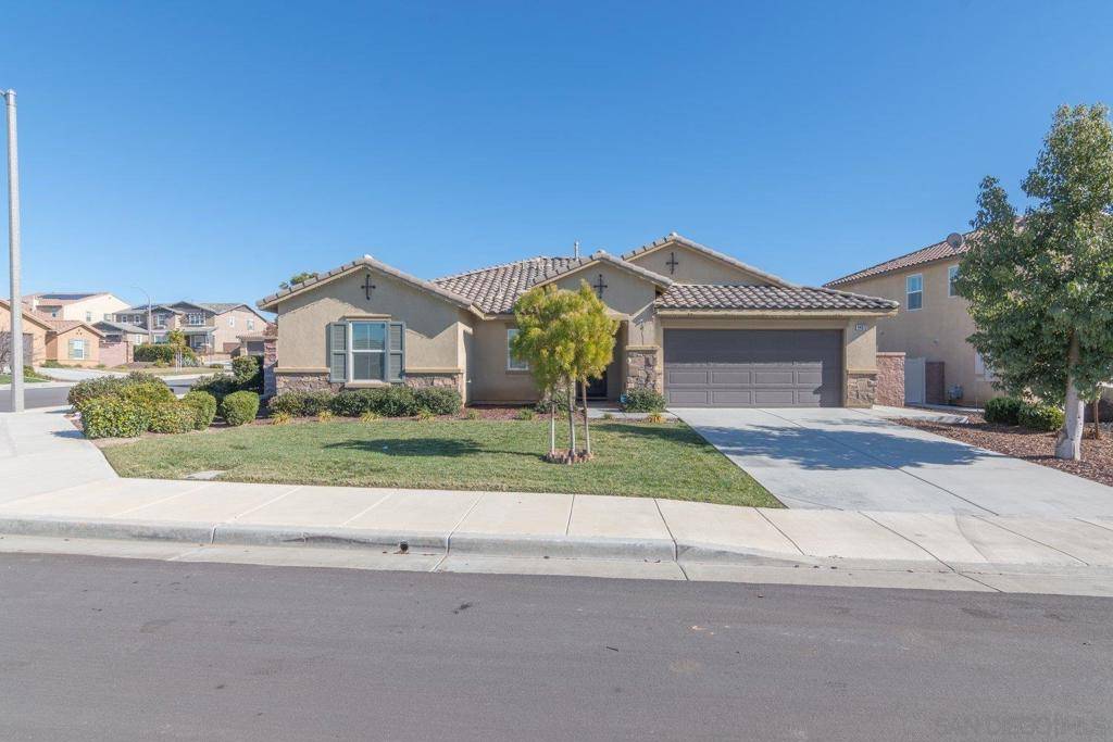 Murrieta, CA 92563,34972 Windswept Court