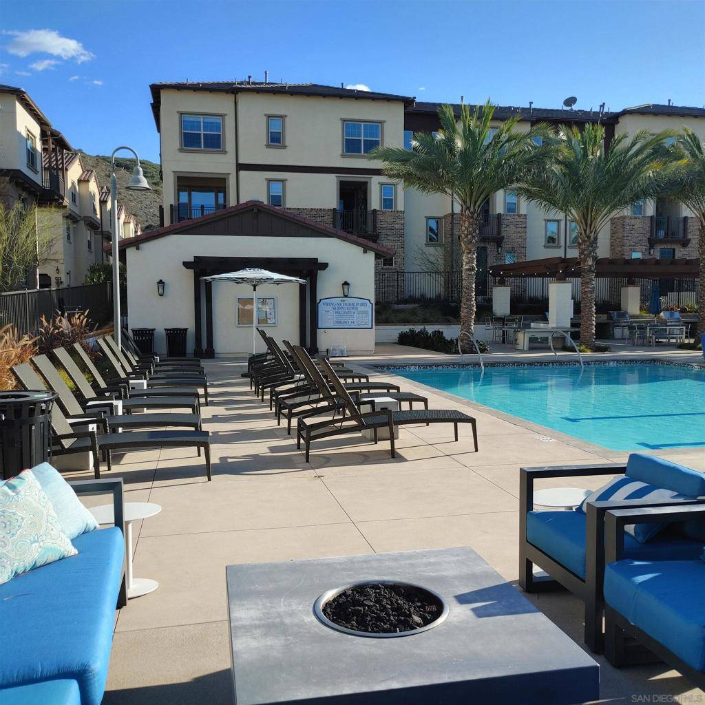 San Marcos, CA 92078,147 Diamante Rd